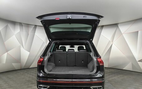 Volkswagen Tiguan II, 2021 год, 3 400 000 рублей, 12 фотография