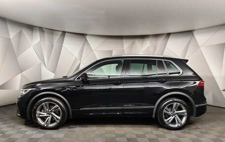 Volkswagen Tiguan II, 2021 год, 3 400 000 рублей, 5 фотография
