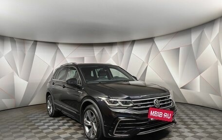 Volkswagen Tiguan II, 2021 год, 3 400 000 рублей, 3 фотография