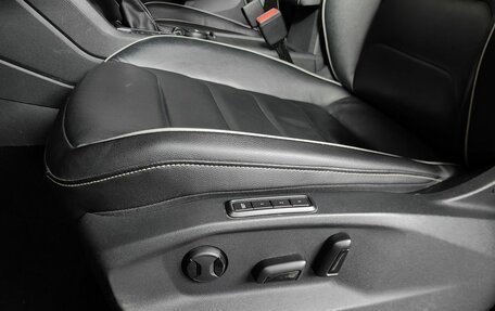 Volkswagen Tiguan II, 2021 год, 3 400 000 рублей, 21 фотография