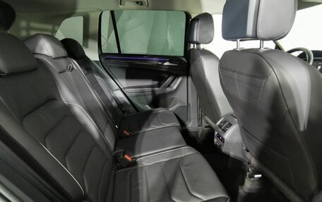 Volkswagen Tiguan II, 2021 год, 3 265 150 рублей, 12 фотография