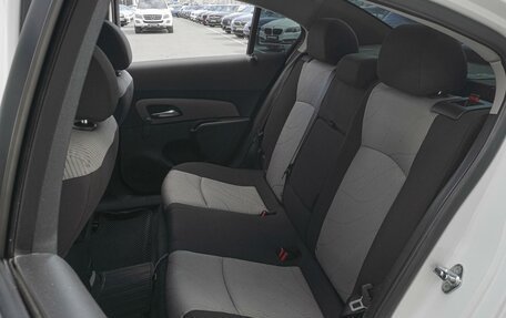 Chevrolet Cruze II, 2011 год, 719 000 рублей, 9 фотография