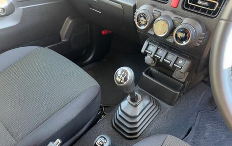 Suzuki Jimny, 2021 год, 1 710 000 рублей, 6 фотография