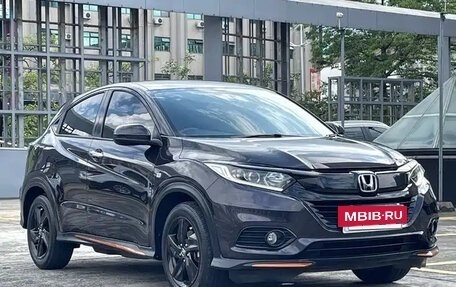 Honda Vezel, 2022 год, 1 203 555 рублей, 2 фотография