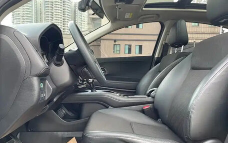 Honda Vezel, 2022 год, 1 203 555 рублей, 18 фотография