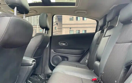 Honda Vezel, 2022 год, 1 203 555 рублей, 19 фотография