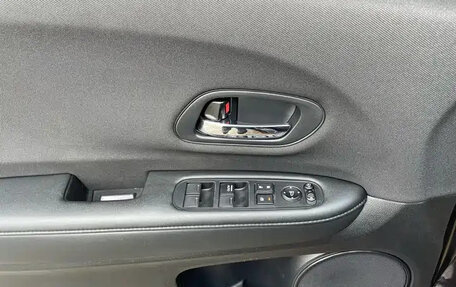 Honda Vezel, 2022 год, 1 203 555 рублей, 28 фотография