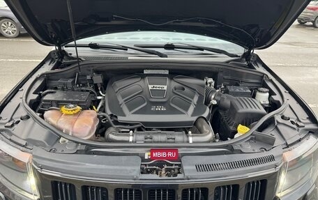 Jeep Grand Cherokee, 2013 год, 3 500 000 рублей, 29 фотография