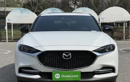 Mazda CX-4, 2021 год, 1 930 000 рублей, 2 фотография