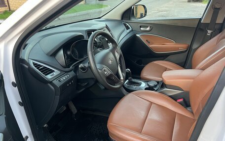 Hyundai Santa Fe III рестайлинг, 2017 год, 2 000 000 рублей, 17 фотография