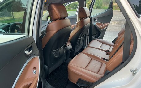 Hyundai Santa Fe III рестайлинг, 2017 год, 2 000 000 рублей, 20 фотография
