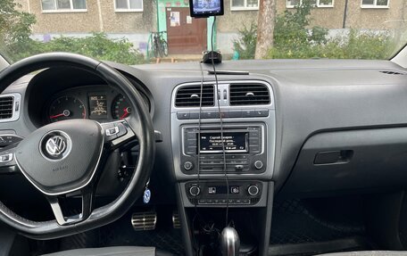 Volkswagen Polo VI (EU Market), 2016 год, 1 100 000 рублей, 5 фотография
