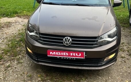 Volkswagen Polo VI (EU Market), 2016 год, 1 100 000 рублей, 1 фотография