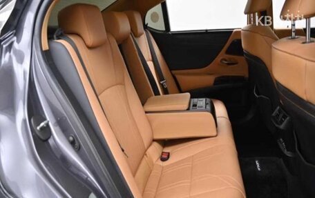 Lexus ES VII, 2021 год, 2 980 000 рублей, 11 фотография
