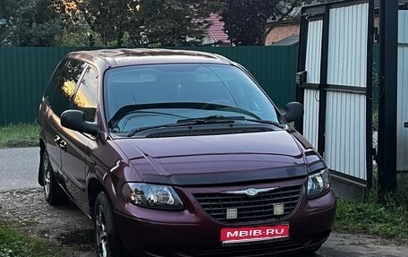 Chrysler Voyager IV, 2003 год, 345 000 рублей, 1 фотография