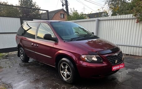 Chrysler Voyager IV, 2003 год, 345 000 рублей, 11 фотография