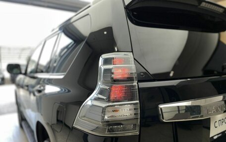 Toyota Land Cruiser Prado 150 рестайлинг 2, 2017 год, 3 700 000 рублей, 12 фотография