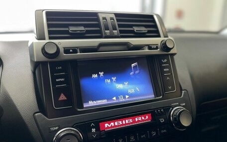 Toyota Land Cruiser Prado 150 рестайлинг 2, 2017 год, 3 700 000 рублей, 20 фотография