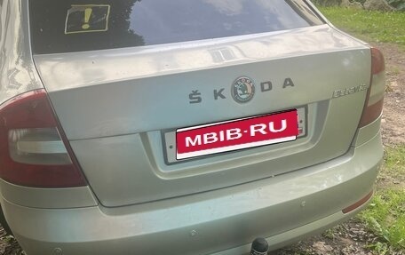 Skoda Octavia, 2012 год, 850 000 рублей, 2 фотография