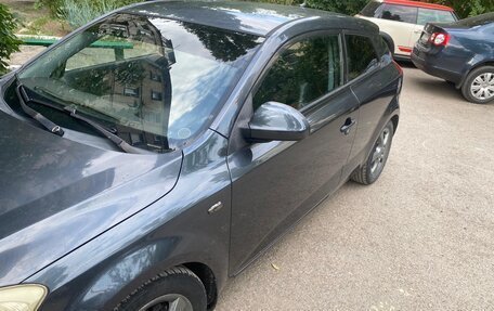 KIA cee'd I рестайлинг, 2008 год, 600 000 рублей, 1 фотография