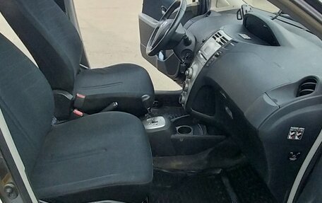 Toyota Yaris III рестайлинг, 2008 год, 660 000 рублей, 12 фотография