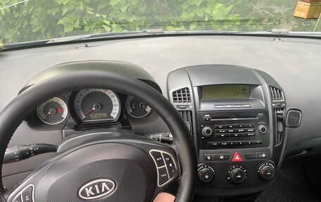 KIA cee'd I рестайлинг, 2008 год, 600 000 рублей, 2 фотография