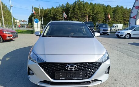 Hyundai Solaris II рестайлинг, 2022 год, 1 549 995 рублей, 2 фотография