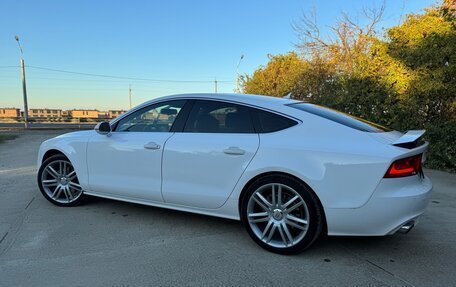 Audi A7, 2011 год, 1 880 000 рублей, 12 фотография