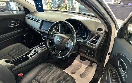 Honda Vezel, 2017 год, 2 299 000 рублей, 10 фотография