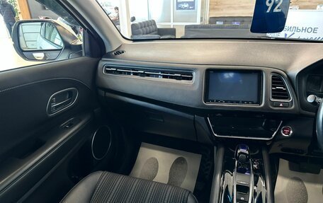 Honda Vezel, 2017 год, 2 299 000 рублей, 14 фотография