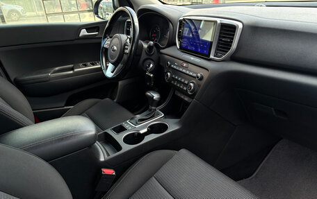 KIA Sportage IV рестайлинг, 2019 год, 2 239 000 рублей, 8 фотография