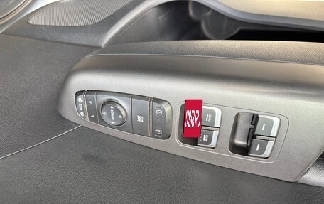 KIA Sportage IV рестайлинг, 2019 год, 2 239 000 рублей, 13 фотография