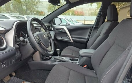 Toyota RAV4, 2019 год, 2 265 000 рублей, 16 фотография