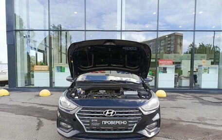 Hyundai Solaris II рестайлинг, 2017 год, 749 000 рублей, 9 фотография