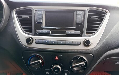 Hyundai Solaris II рестайлинг, 2017 год, 749 000 рублей, 15 фотография