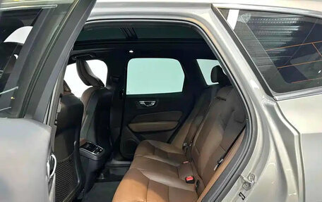 Volvo XC60 II, 2022 год, 2 940 000 рублей, 7 фотография