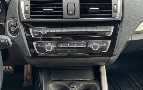 BMW 1 серия, 2017 год, 1 690 000 рублей, 15 фотография