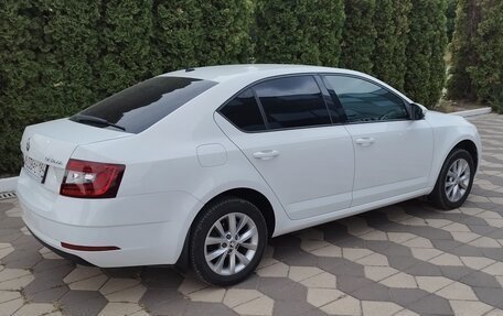 Skoda Octavia, 2018 год, 1 550 000 рублей, 2 фотография