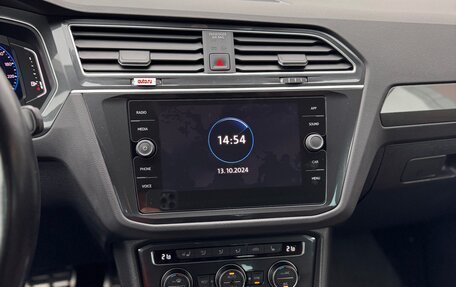 Volkswagen Tiguan II, 2020 год, 2 190 000 рублей, 5 фотография