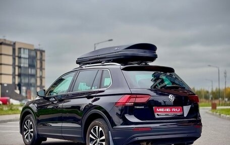 Volkswagen Tiguan II, 2020 год, 2 190 000 рублей, 2 фотография
