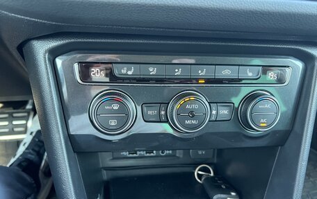 Volkswagen Tiguan II, 2019 год, 3 600 000 рублей, 1 фотография