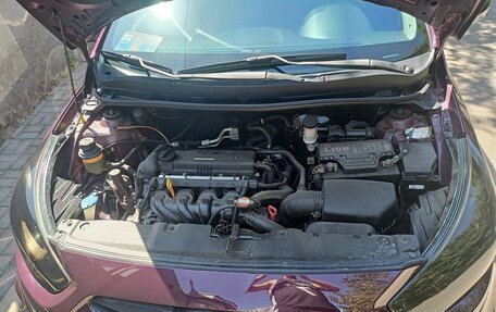 Hyundai Solaris II рестайлинг, 2013 год, 950 000 рублей, 16 фотография