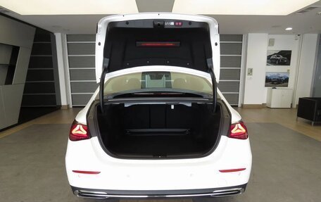 Mercedes-Benz E-Класс, 2024 год, 7 890 000 рублей, 22 фотография