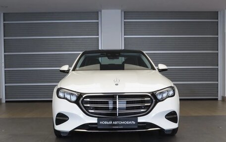 Mercedes-Benz E-Класс, 2024 год, 7 890 000 рублей, 20 фотография