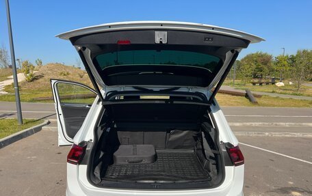 Volkswagen Tiguan II, 2019 год, 3 600 000 рублей, 23 фотография