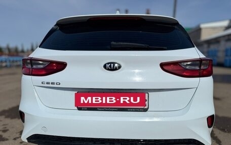 KIA cee'd III, 2018 год, 1 400 000 рублей, 9 фотография
