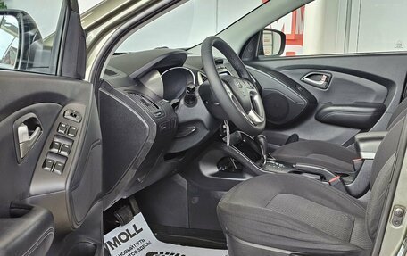 Hyundai ix35 I рестайлинг, 2010 год, 1 375 000 рублей, 11 фотография