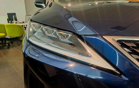 Lexus RX IV рестайлинг, 2020 год, 5 300 000 рублей, 17 фотография