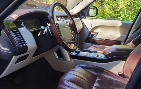 Land Rover Range Rover IV рестайлинг, 2014 год, 2 900 000 рублей, 4 фотография