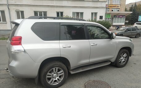 Toyota Land Cruiser Prado 150 рестайлинг 2, 2012 год, 2 450 000 рублей, 2 фотография